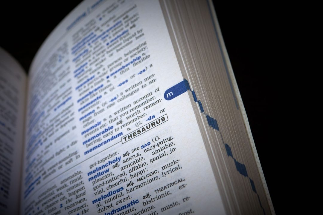 Oxford English Dictionary (fot. Jana Siedowa/depositphotos.com)